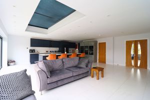 Photo 24- click for photo gallery